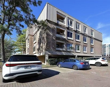 2213 S Braeswood Blvd - Photo Thumbnail 37