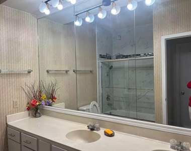2213 S Braeswood Blvd - Photo Thumbnail 33