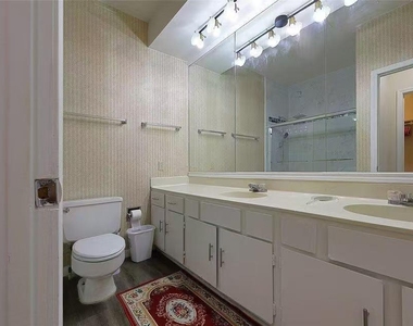 2213 S Braeswood Blvd - Photo Thumbnail 21