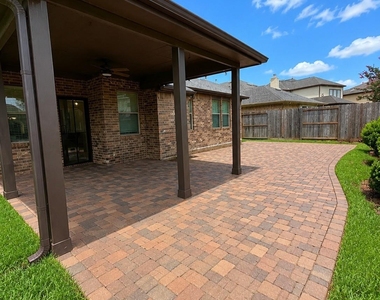 6151 Harmony Park Lane - Photo Thumbnail 24