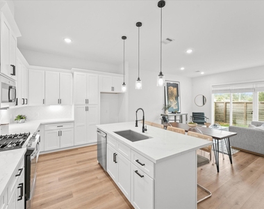 1019 Upside Wheatley Lane - Photo Thumbnail 7