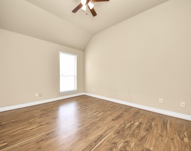 5315 Troutline Lane - Photo Thumbnail 21