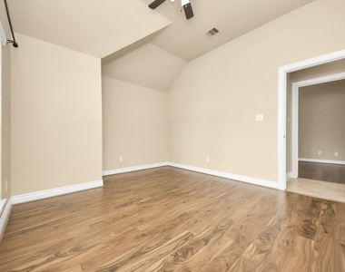 5315 Troutline Lane - Photo Thumbnail 18