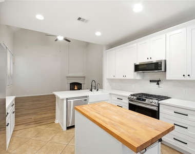 27118 White Sage Cove Lane - Photo Thumbnail 13