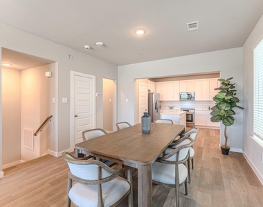 494 S Centro Circle - Photo Thumbnail 14