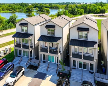 494 S Centro Circle - Photo Thumbnail 1