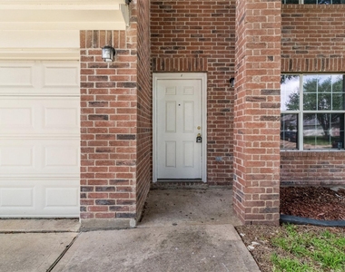 19747 Byron Meadows Drive - Photo Thumbnail 2