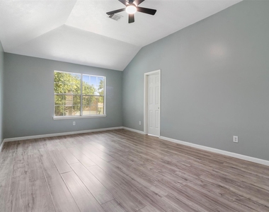 19747 Byron Meadows Drive - Photo Thumbnail 10