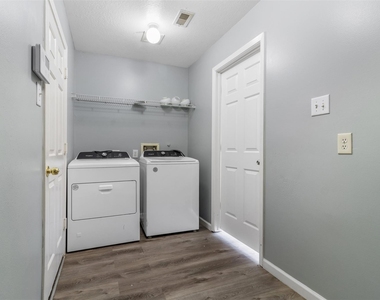 19747 Byron Meadows Drive - Photo Thumbnail 18