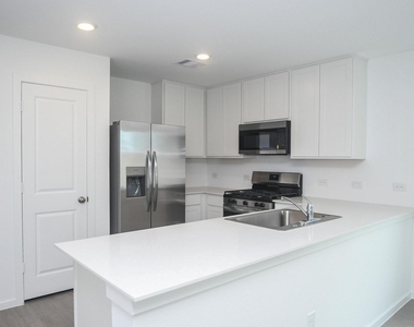 26914 Rosebay Woods - Photo Thumbnail 6
