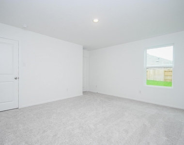 26914 Rosebay Woods - Photo Thumbnail 8