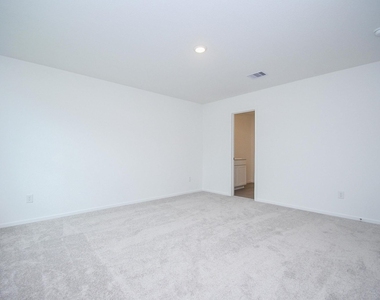 26914 Rosebay Woods - Photo Thumbnail 7