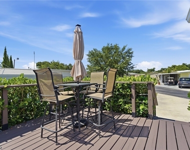 5558 Palm Beach Boulevard - Photo Thumbnail 16