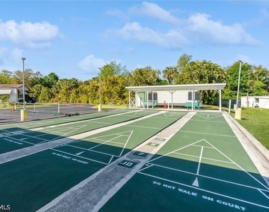 5558 Palm Beach Boulevard - Photo Thumbnail 29