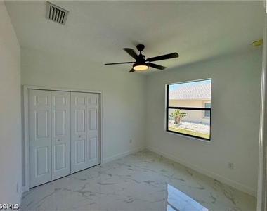 1208 Nw 25th Place - Photo Thumbnail 23