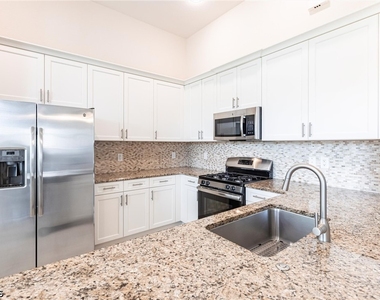 13730 Willow Haven Court - Photo Thumbnail 15