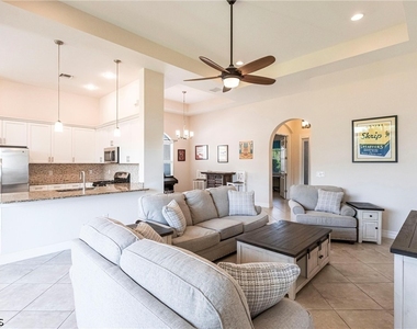 13730 Willow Haven Court - Photo Thumbnail 9