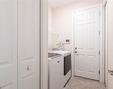 13730 Willow Haven Court - Photo Thumbnail 37
