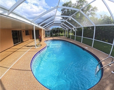 546 Whispering Wind Bend - Photo Thumbnail 21