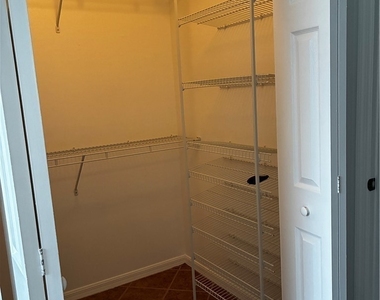 15401 Bellamar Circle - Photo Thumbnail 8