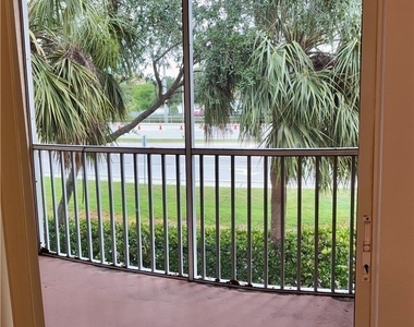 15401 Bellamar Circle - Photo Thumbnail 15