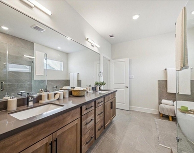 1508 Colonial Gorge Drive - Photo Thumbnail 8