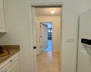 910 Sw 3rd Avenue - Photo Thumbnail 14