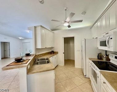 910 Sw 3rd Avenue - Photo Thumbnail 6