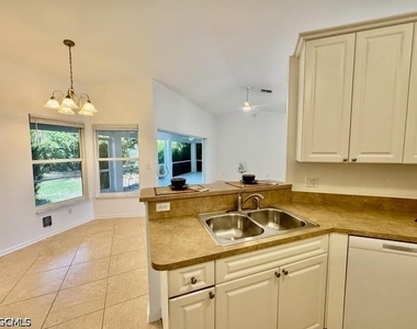 910 Sw 3rd Avenue - Photo Thumbnail 8