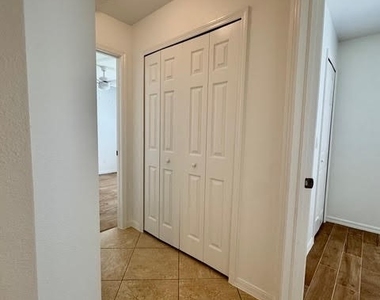 910 Sw 3rd Avenue - Photo Thumbnail 19