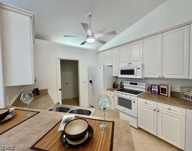 910 Sw 3rd Avenue - Photo Thumbnail 10