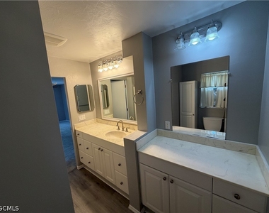 2121 Se 1st Terrace - Photo Thumbnail 7
