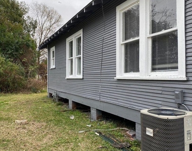 2781 Sabine Pass Avenue - Photo Thumbnail 9