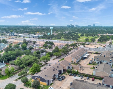 12658 Ashford Meadow Drive - Photo Thumbnail 16