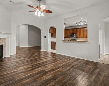 8410 Piping Rock - Photo Thumbnail 5
