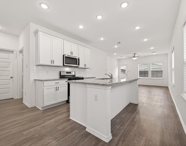 23226 Spring Genesis Ln - Photo Thumbnail 13