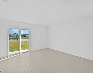 4102 San Felice Lane - Photo Thumbnail 6