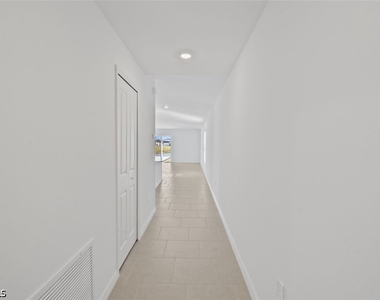 4102 San Felice Lane - Photo Thumbnail 2
