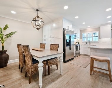 3200 Gulf Shore Boulevard N - Photo Thumbnail 8