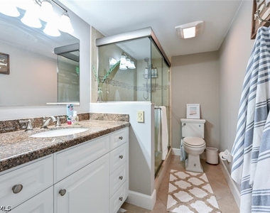 3200 Gulf Shore Boulevard N - Photo Thumbnail 16