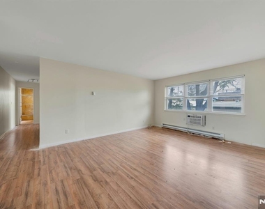 205 Bergen Turnpike - Photo Thumbnail 14