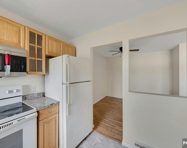 205 Bergen Turnpike - Photo Thumbnail 11