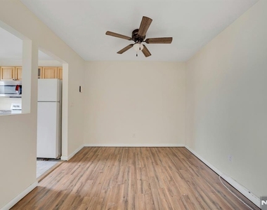 205 Bergen Turnpike - Photo Thumbnail 6