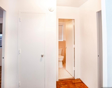 208 Anderson - Photo Thumbnail 25