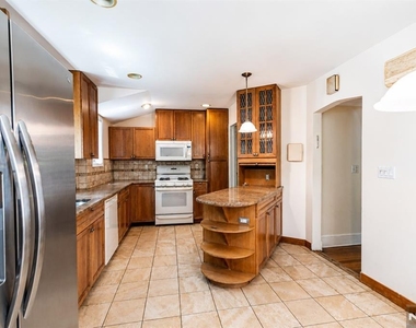 298 Audubon - Photo Thumbnail 6