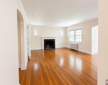 298 Audubon - Photo Thumbnail 2