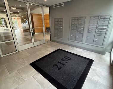2150 N Central - Photo Thumbnail 12
