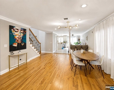 461b 5th - Photo Thumbnail 5