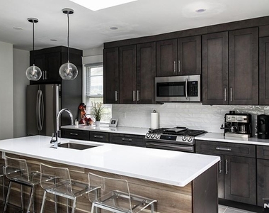 1253 Beaumont - Photo Thumbnail 2