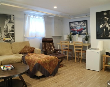 1253 Beaumont - Photo Thumbnail 24